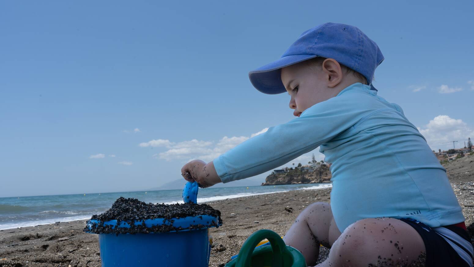 child-playing-at-beach