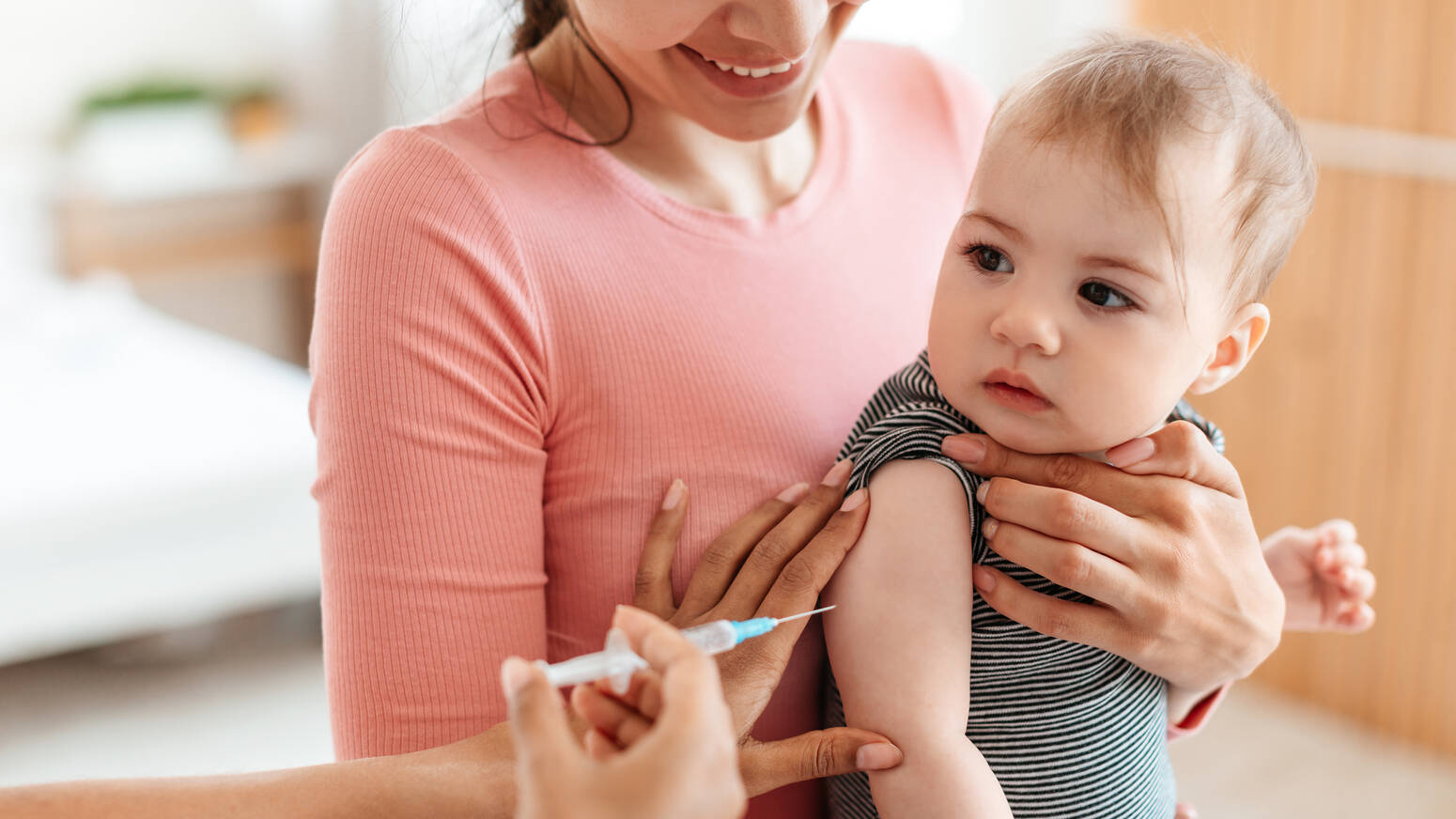 baby-getting-a-vaccine
