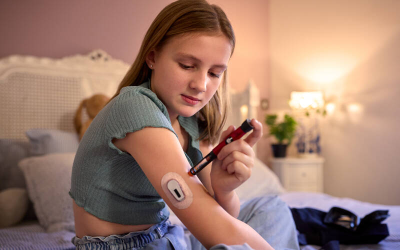 teen girl who is diabetic