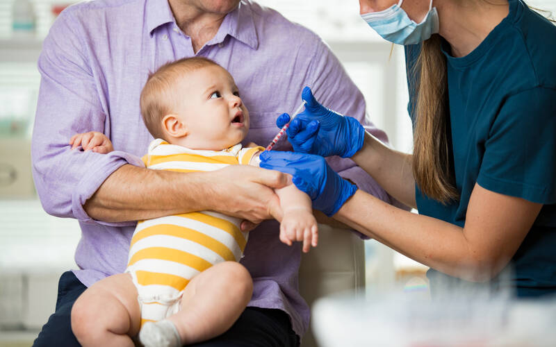 baby-getting-vaccinated