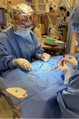 Pediatric residents in the operating room