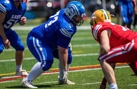 photo of football players